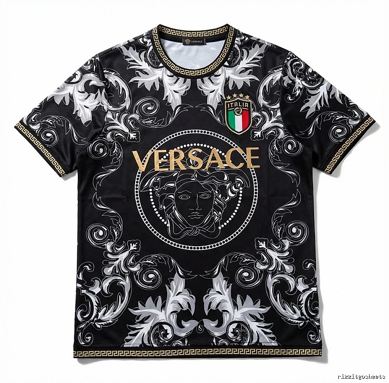 Stussy retro-style black-based T-shirt