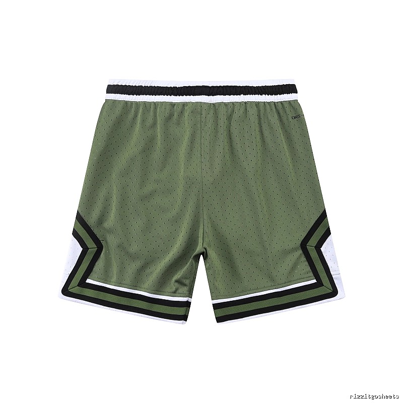 AJ sporty green shorts