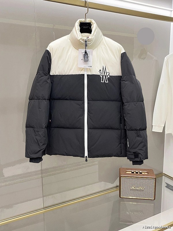 Black Cream Colorblock Puffer Jacket with The North Face Colorblock Stand Collar