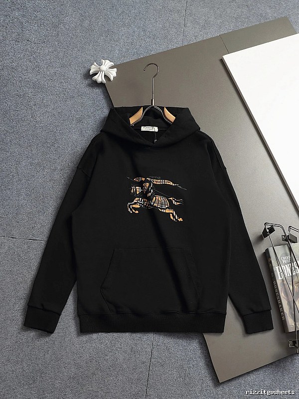 Daily Wear Burberry Hoodie Logo Detail