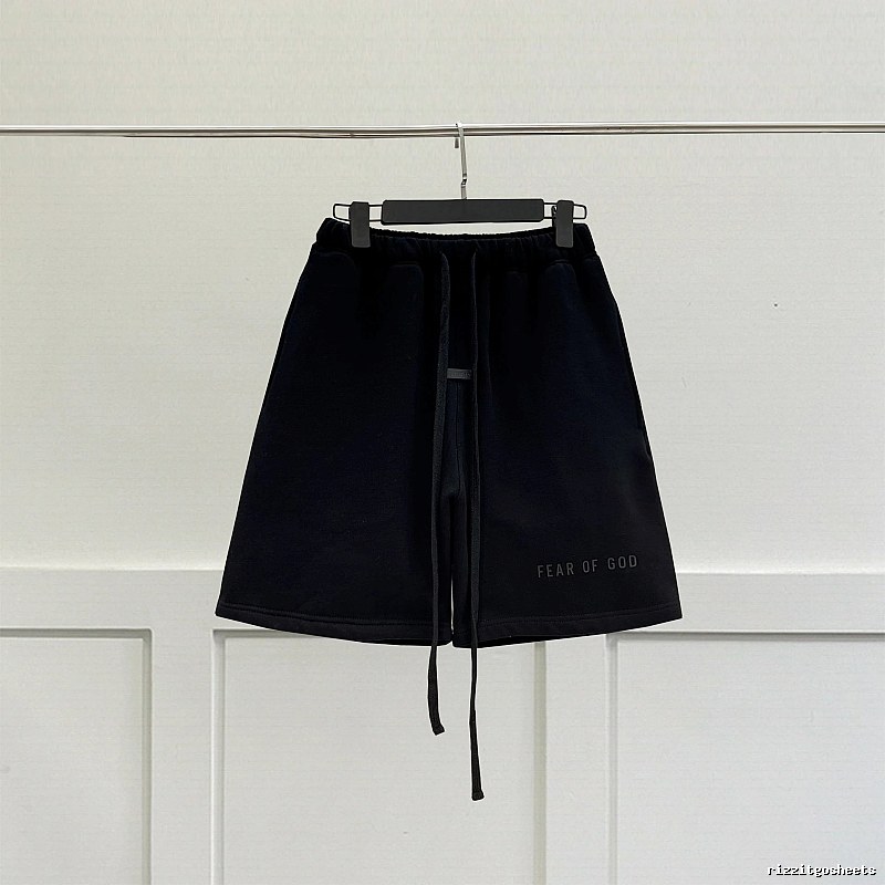 ESSENTIALS minimalist style black shorts