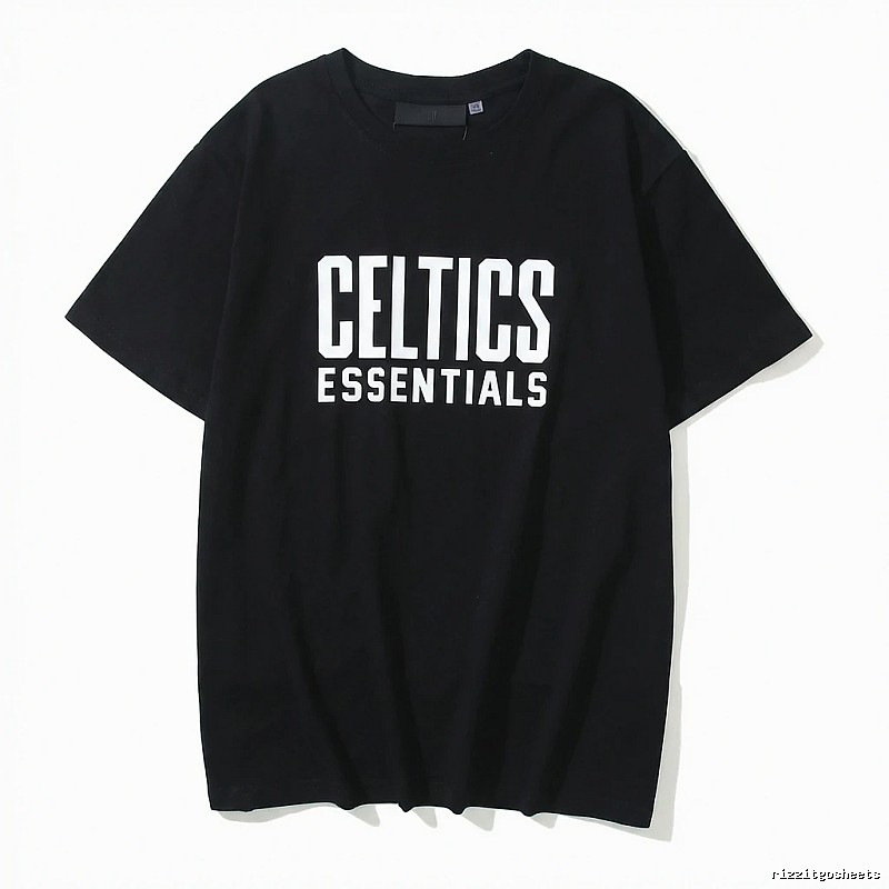 ESSENTIALS minimalist style black T-shirt