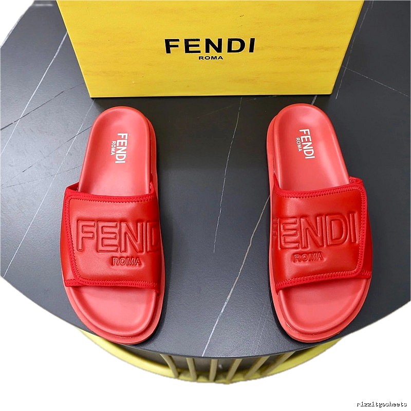 Fendi Roma Collection Minimalist Style Red Slide Sandals