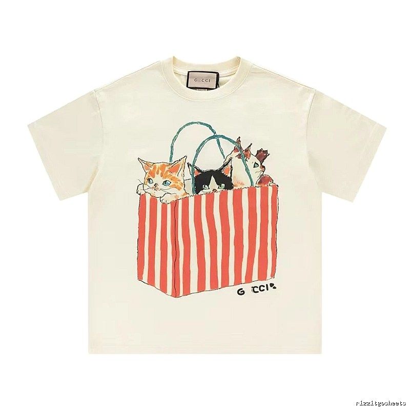 Gucci Cat Print Vintage Off-white T-Shirt