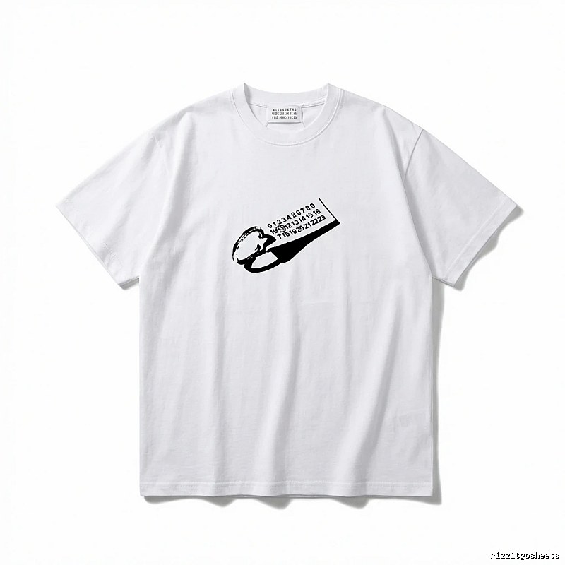 Maison Margiela short-sleeved white T-shirt with digital printing