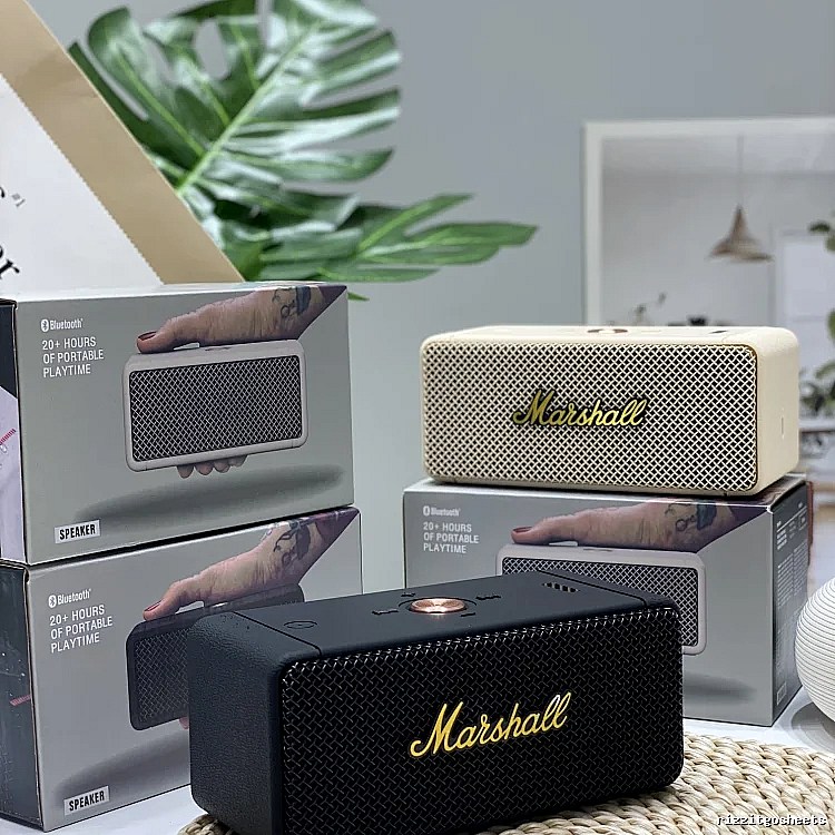 Marshall Emberton Portable Speaker in Cream and Black