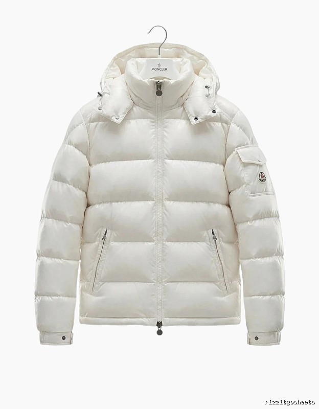 Moncler shiny and fashionable white down jacket