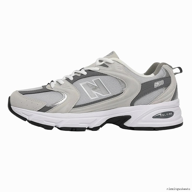 New Balance 580 retro-style gray sports shoes