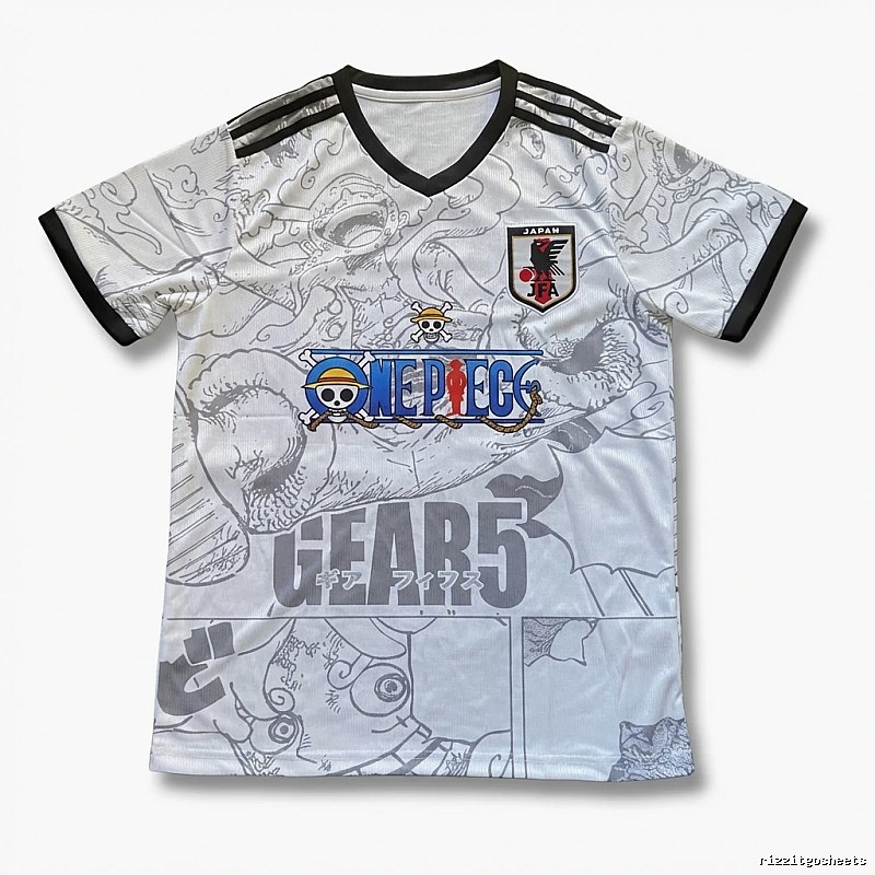 Tokyo Ghoul black-and-white anime-style T-shirt