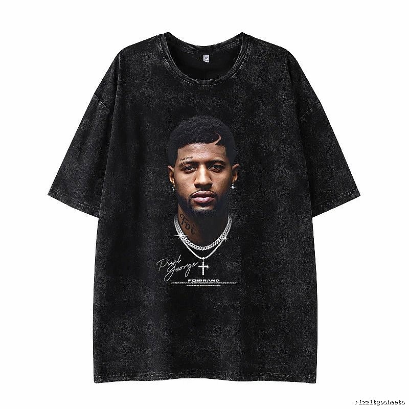 Tupac Logo Detail Portrait graphic T-shirt Black Tupac Collage with Relaxed Feel